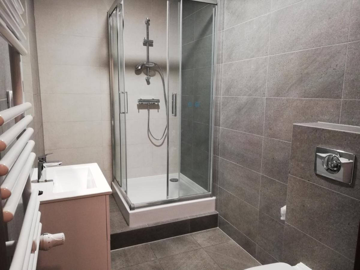 Elegancja Apartment *